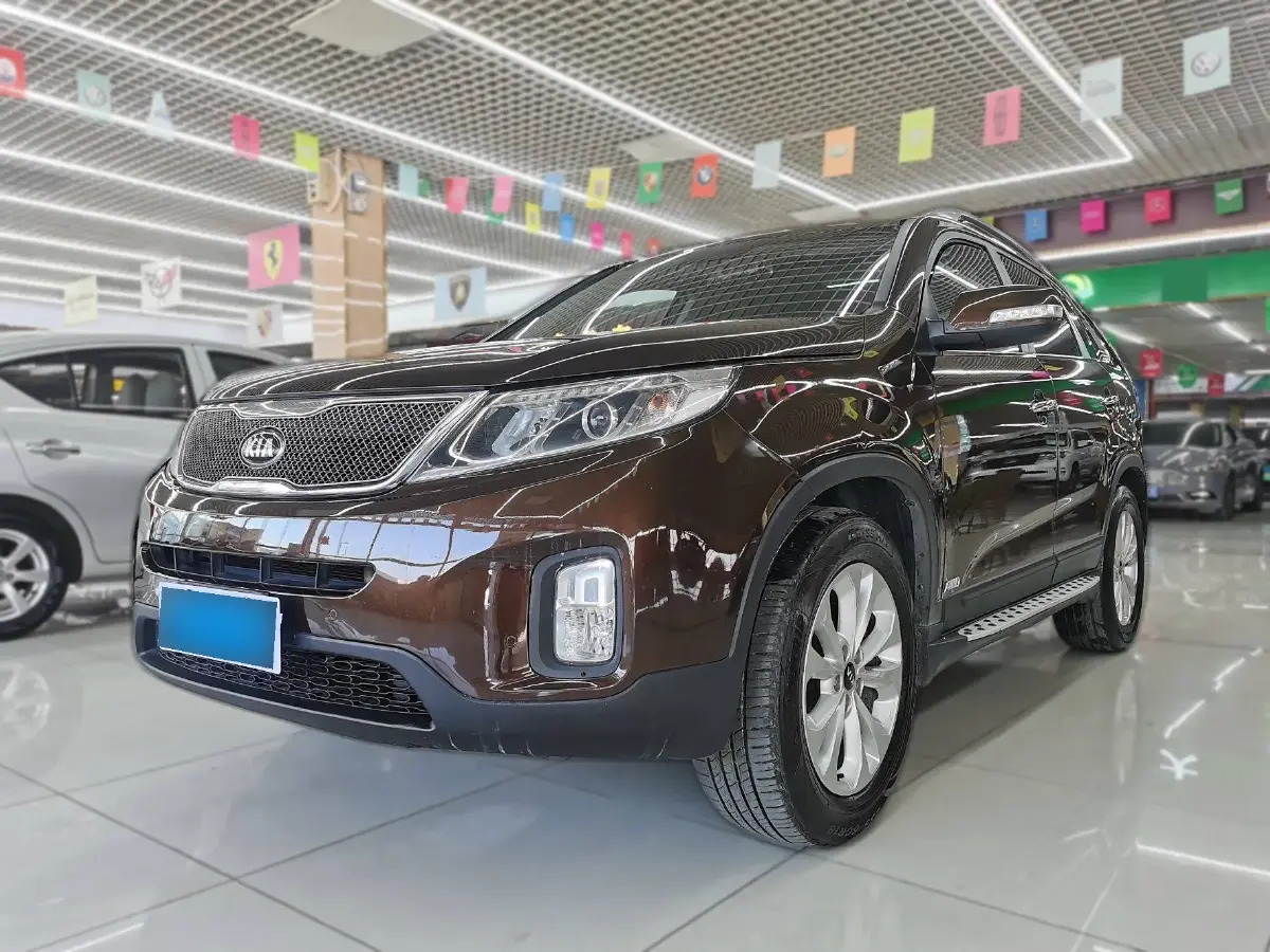 2013 Kia Sorento 2.2T 197HP L4 6AT