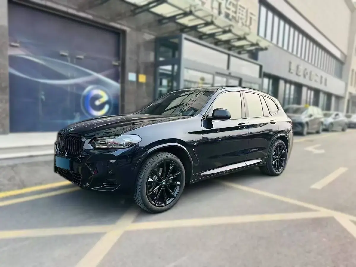 2022 BMW X3 2.0T 252HP L4 8AT