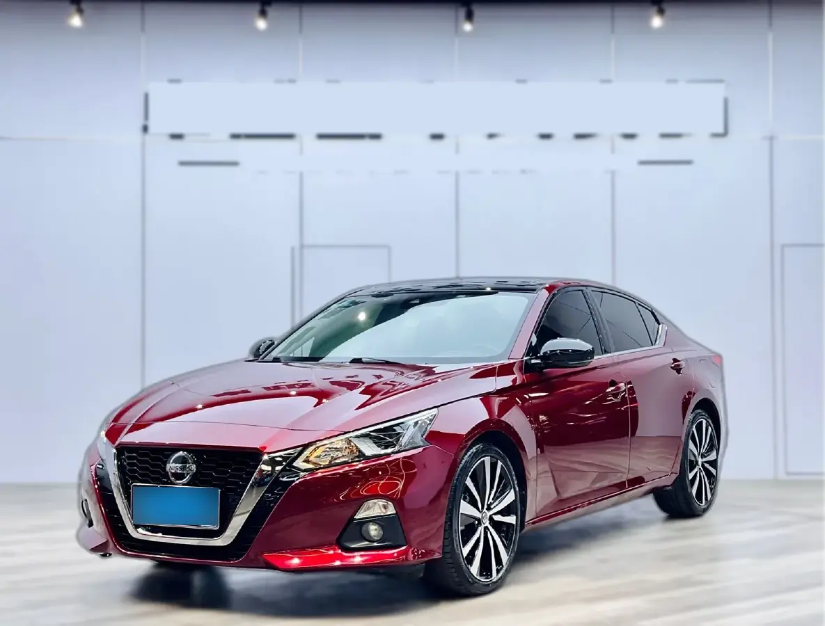 2019 Nissan Teana 2.0T 252HP L4 CVT