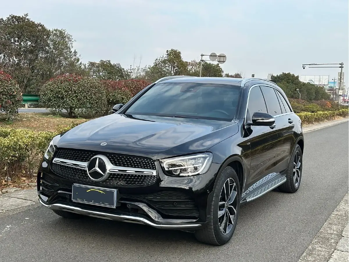 2020 Mercedes-Benz GLC Class 2.0T 258HP L4 9AT