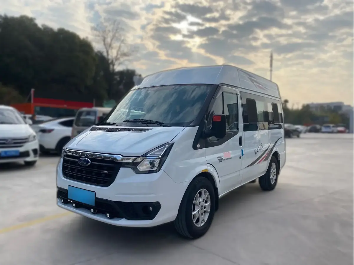 2021 Ford New Era Transit 2.2T 140HP L4 6AMT