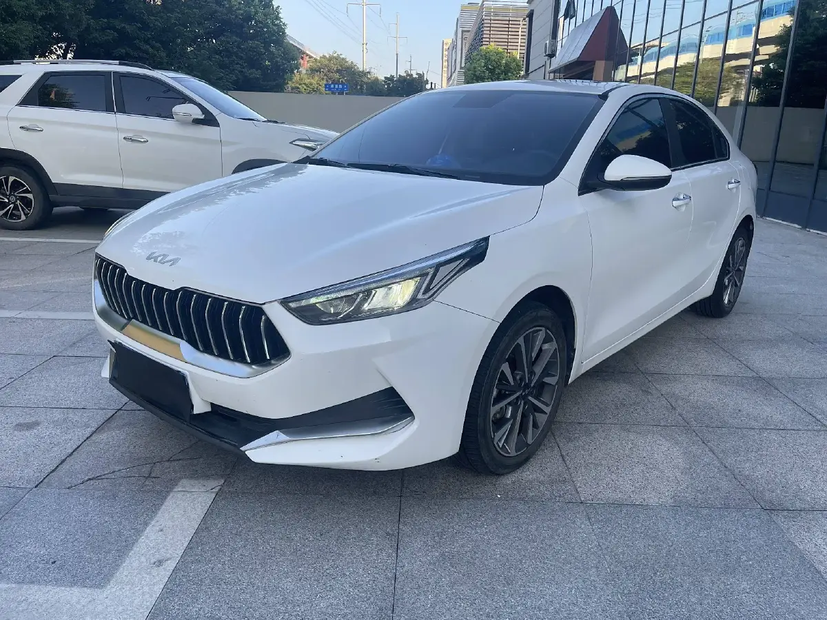 2021 Kia K3 1.5L 115HP L4 CVT