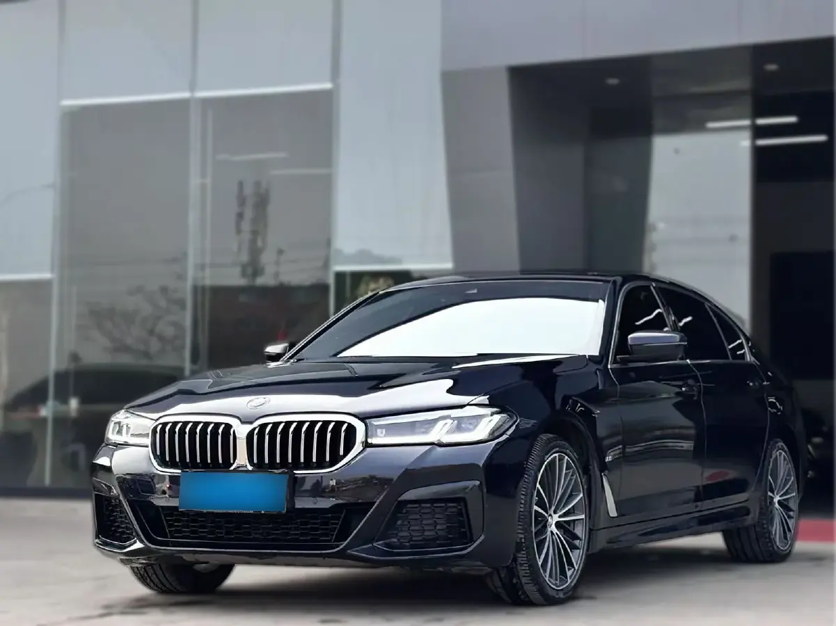 2021 BMW 5 Series 2.0T 252HP L4 8AT