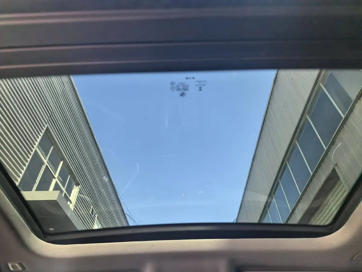 2018 BMW 2 Series SUV 1.5T 140HP L3 7DCT,autocango,china used car exporter,china ev exporter,chinese used car exporter,chinese used ev exporter