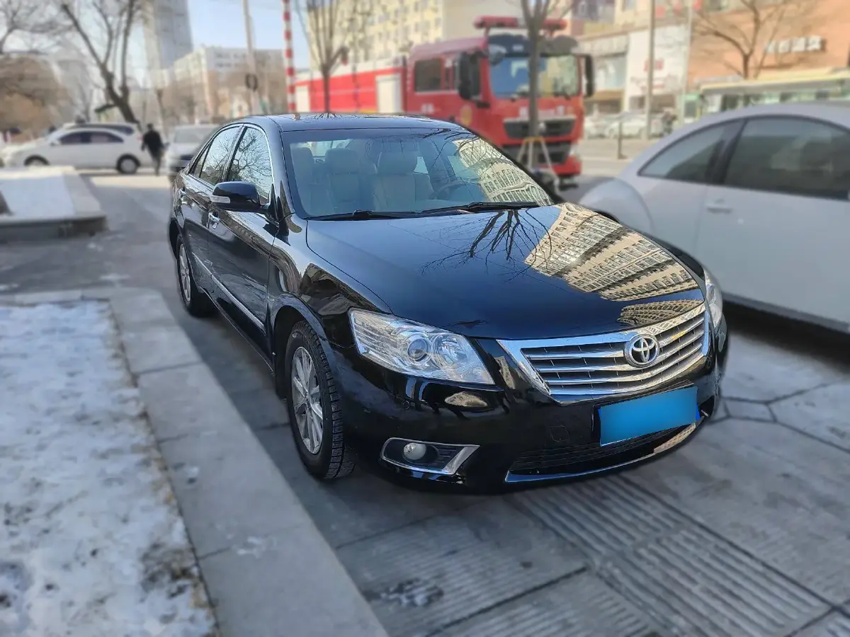 2010 Toyota Camry 2.4L 150HP L4 E-CVT Hybrid