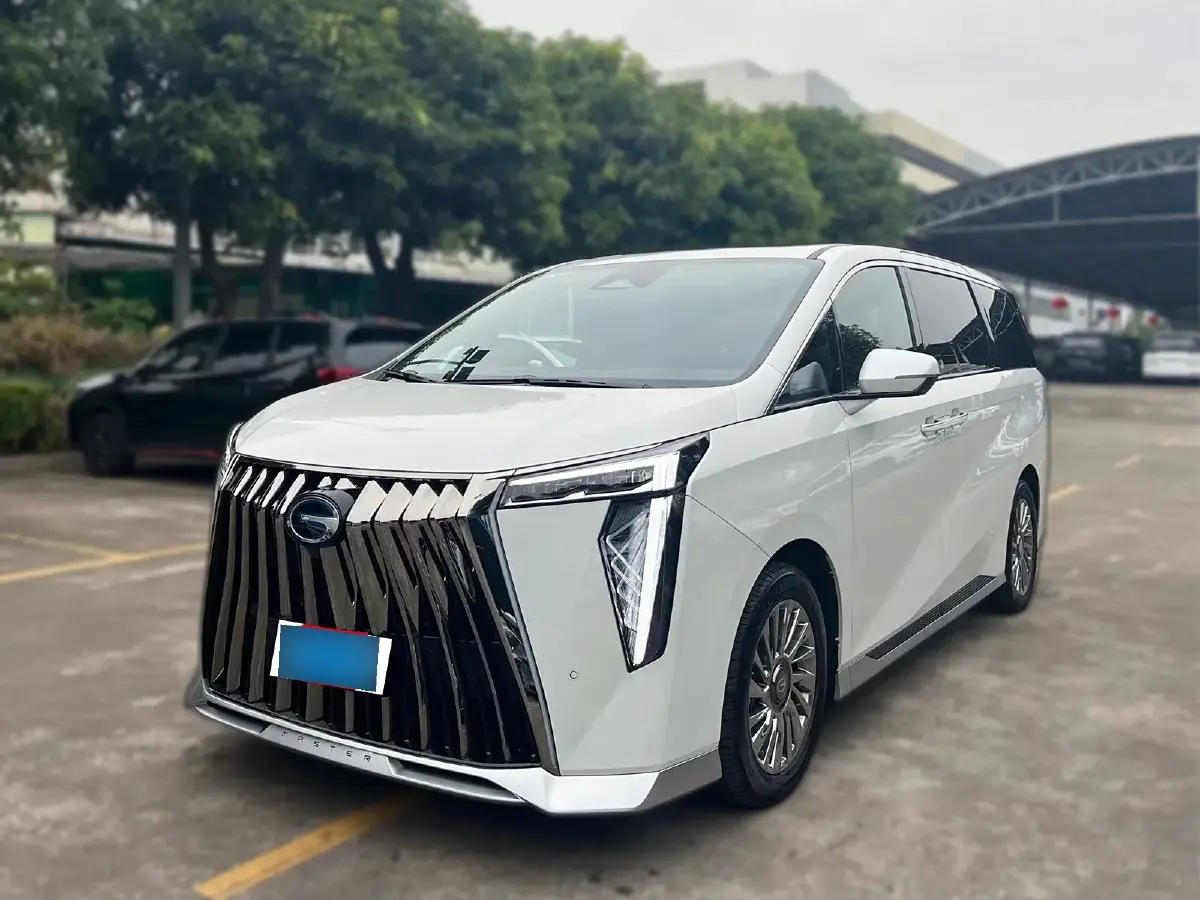 2025 GAC Trumpchi M8 2.0T 190HP L4 2DHT Hybrid
