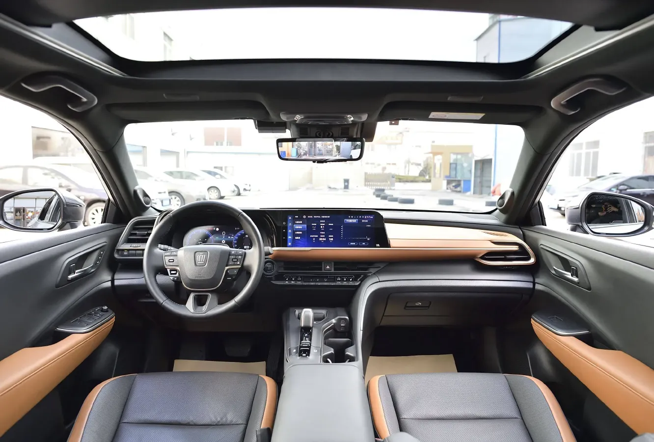 2023 Toyota CrownSportCross 2.4T 269HP L4 6AT Hybrid,autocango,china used car exporter,china ev exporter,chinese used car exporter,chinese used ev exporter