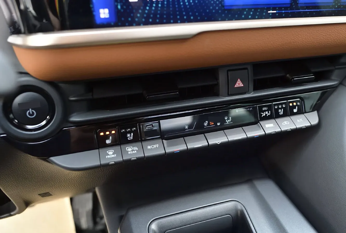 2023 Toyota CrownSportCross 2.4T 269HP L4 6AT Hybrid,autocango,china used car exporter,china ev exporter,chinese used car exporter,chinese used ev exporter