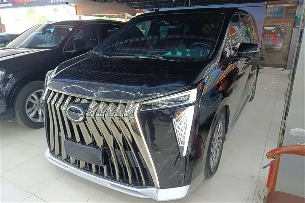 2023 GAC Trumpchi M8 2.0T 252HP L4 8AT