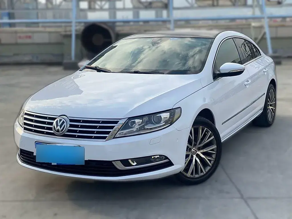 2013 Volkswagen CC 2.0T 200HP L4 6DCT