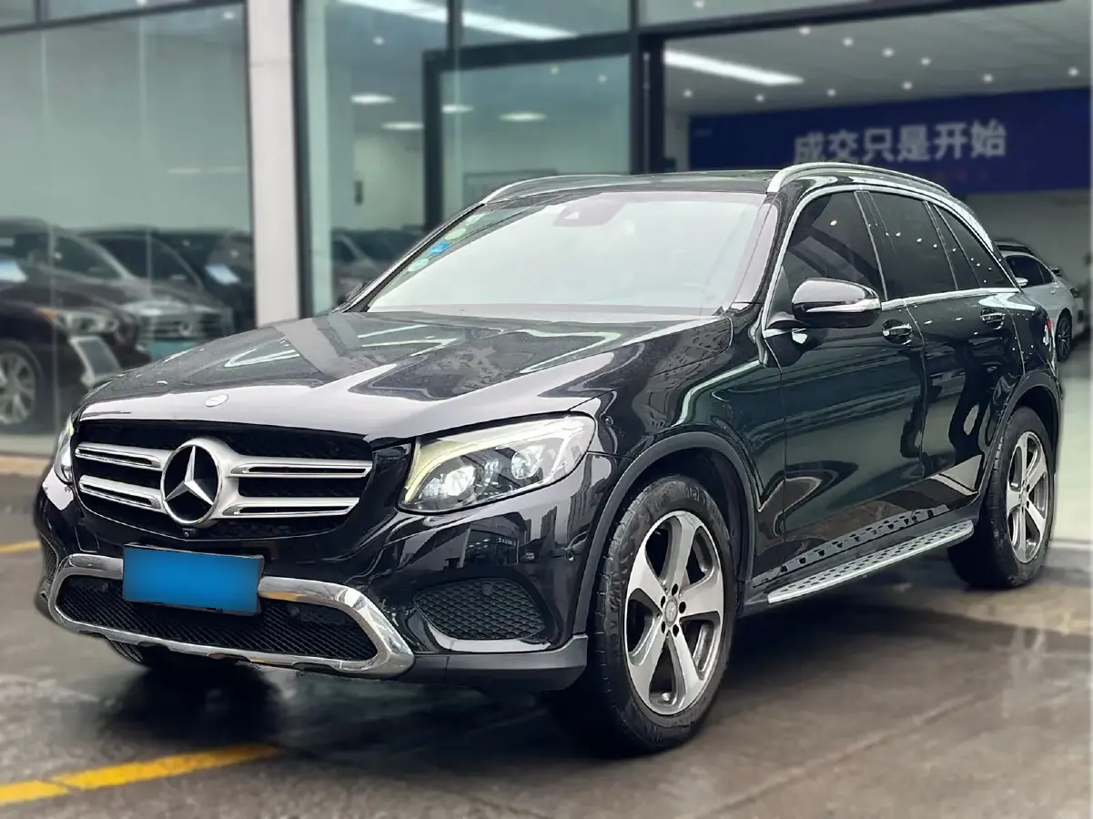 2016 Mercedes-Benz GLC Class 2.0T 245HP L4 9AT