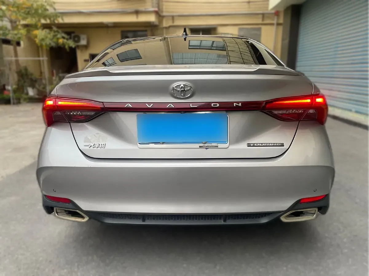2019 Toyota Avalon 2.5L 209HP L4 8AT,autocango,china used car exporter,china ev exporter,chinese used car exporter,chinese used ev exporter