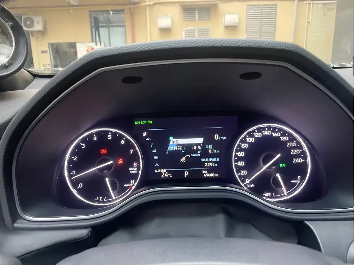 2019 Toyota Avalon 2.5L 209HP L4 8AT,autocango,china used car exporter,china ev exporter,chinese used car exporter,chinese used ev exporter