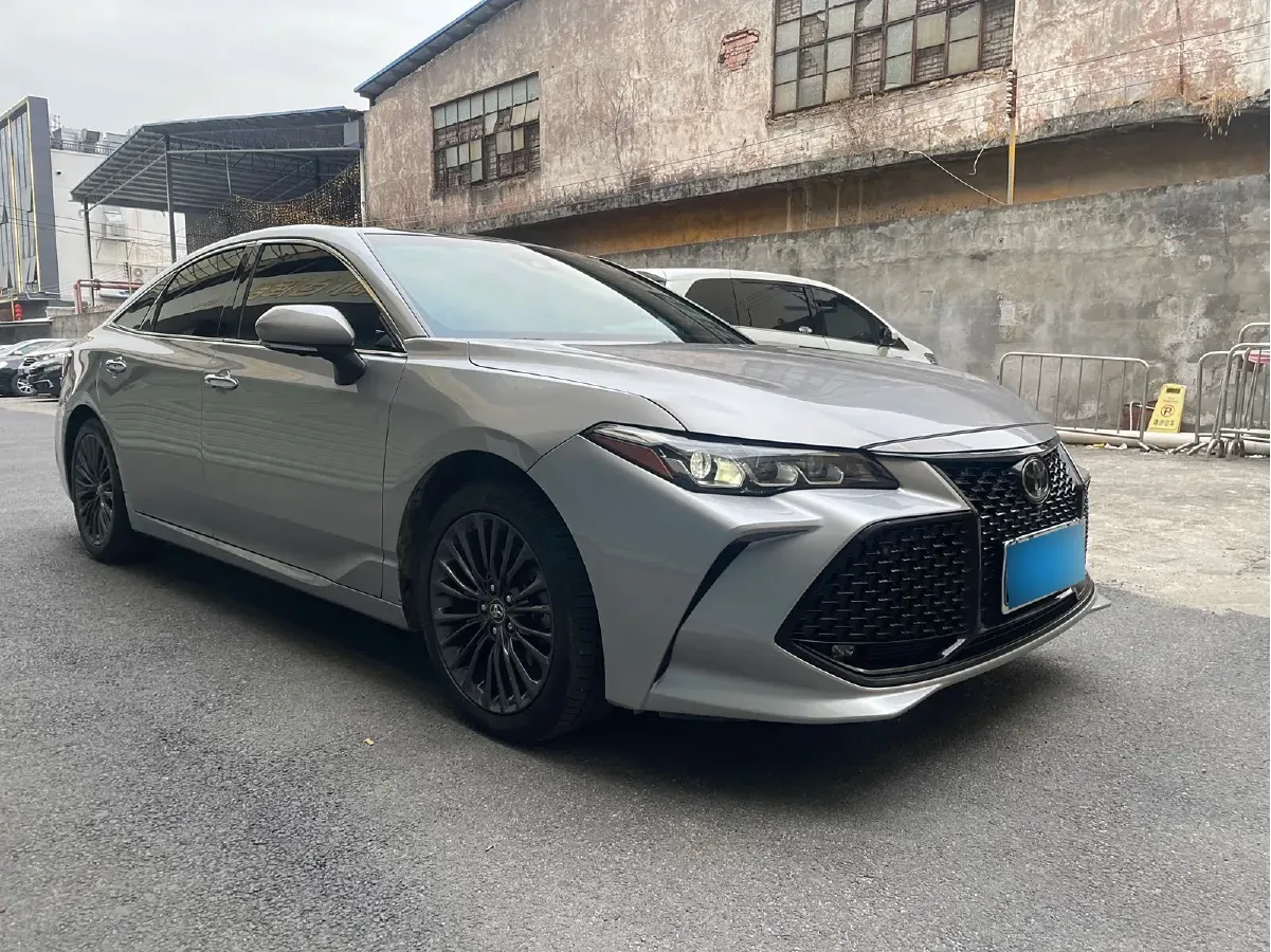 2019 Toyota Avalon 2.5L 209HP L4 8AT,autocango,china used car exporter,china ev exporter,chinese used car exporter,chinese used ev exporter