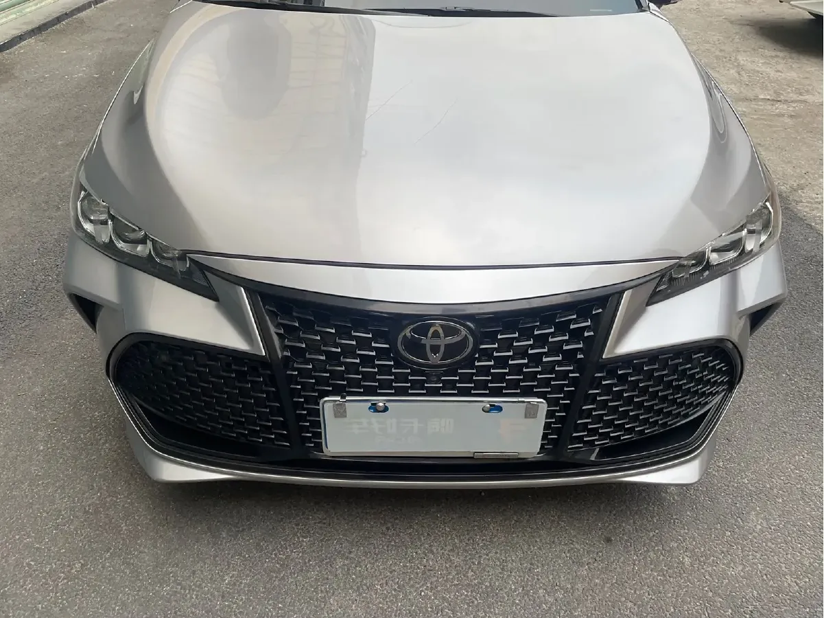 2019 Toyota Avalon 2.5L 209HP L4 8AT,autocango,china used car exporter,china ev exporter,chinese used car exporter,chinese used ev exporter