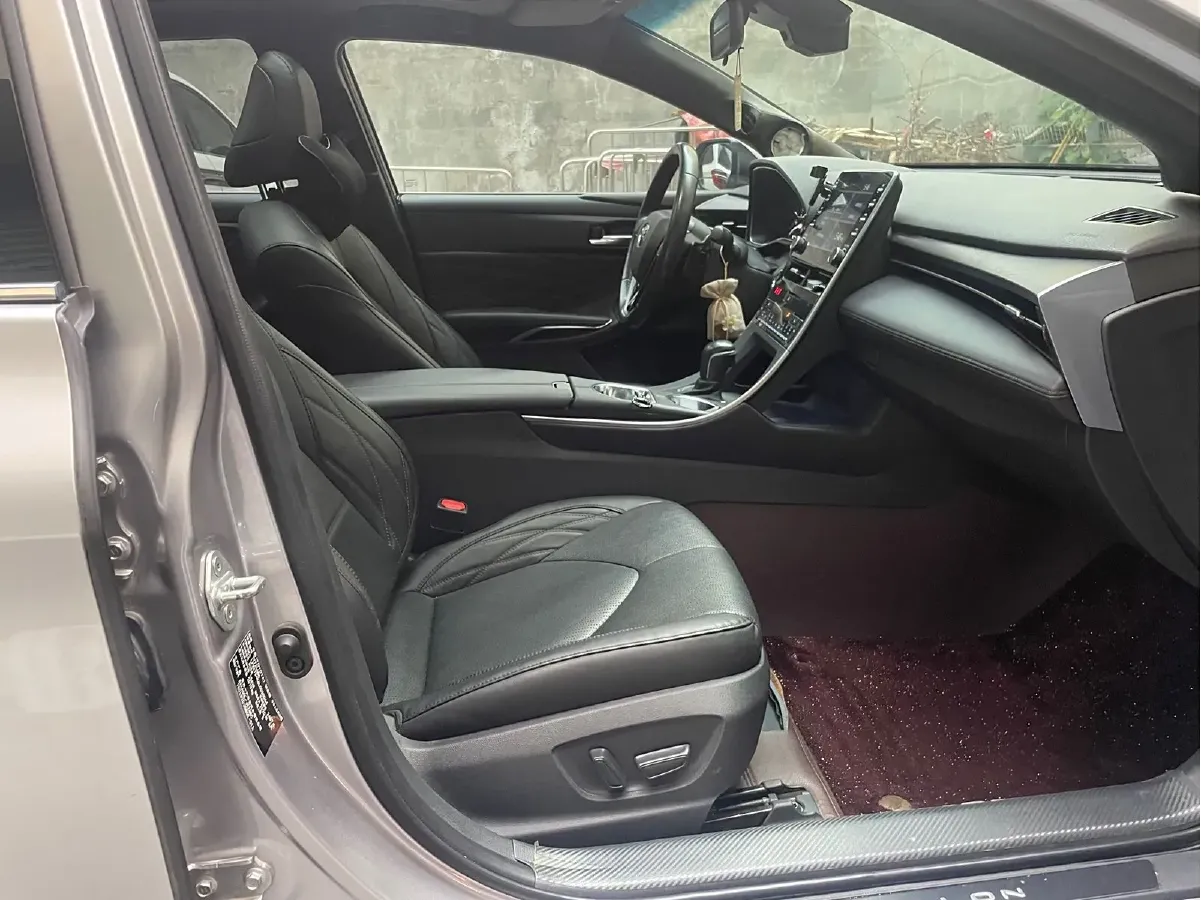 2019 Toyota Avalon 2.5L 209HP L4 8AT,autocango,china used car exporter,china ev exporter,chinese used car exporter,chinese used ev exporter