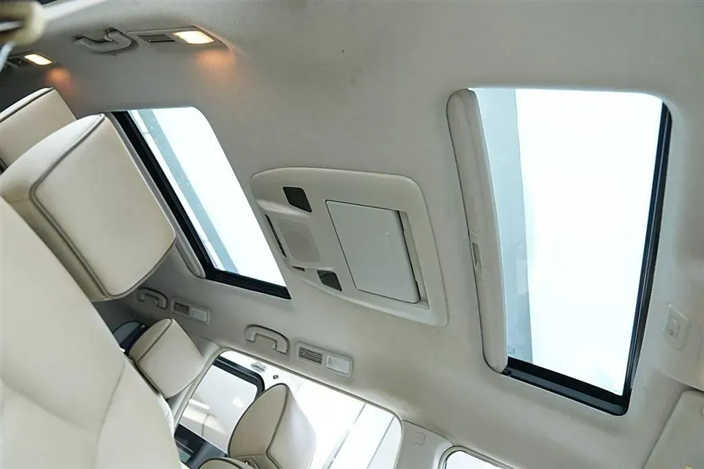 2015 Nissan Quest 3.5L 277HP V6 CVT,autocango,china used car exporter,china ev exporter,chinese used car exporter,chinese used ev exporter