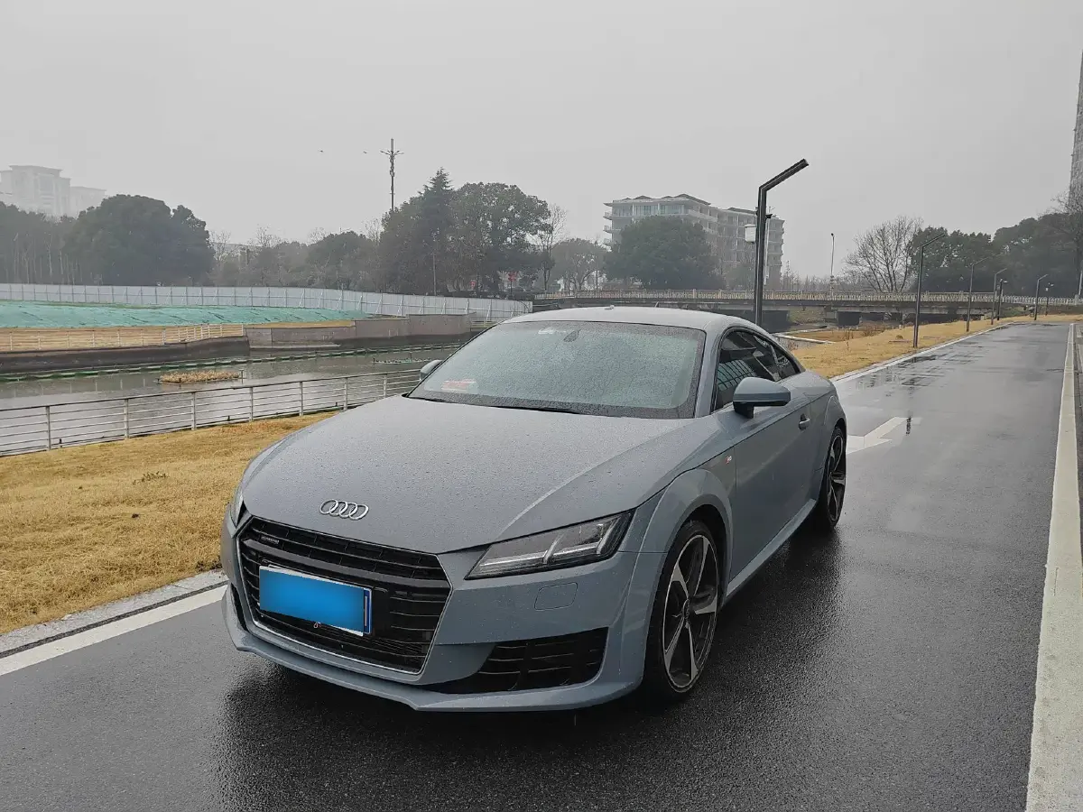 2015 Audi TT 2.0T 230HP L4 6DCT