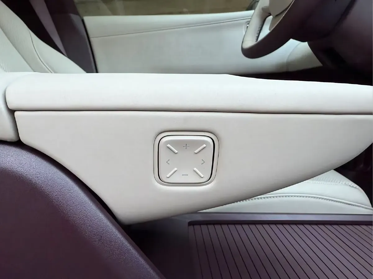 2024 Zeekr X BEV 66KWH,autocango,china used car exporter,china ev exporter,chinese used car exporter,chinese used ev exporter