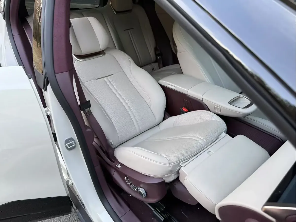 2024 Zeekr X BEV 66KWH,autocango,china used car exporter,china ev exporter,chinese used car exporter,chinese used ev exporter