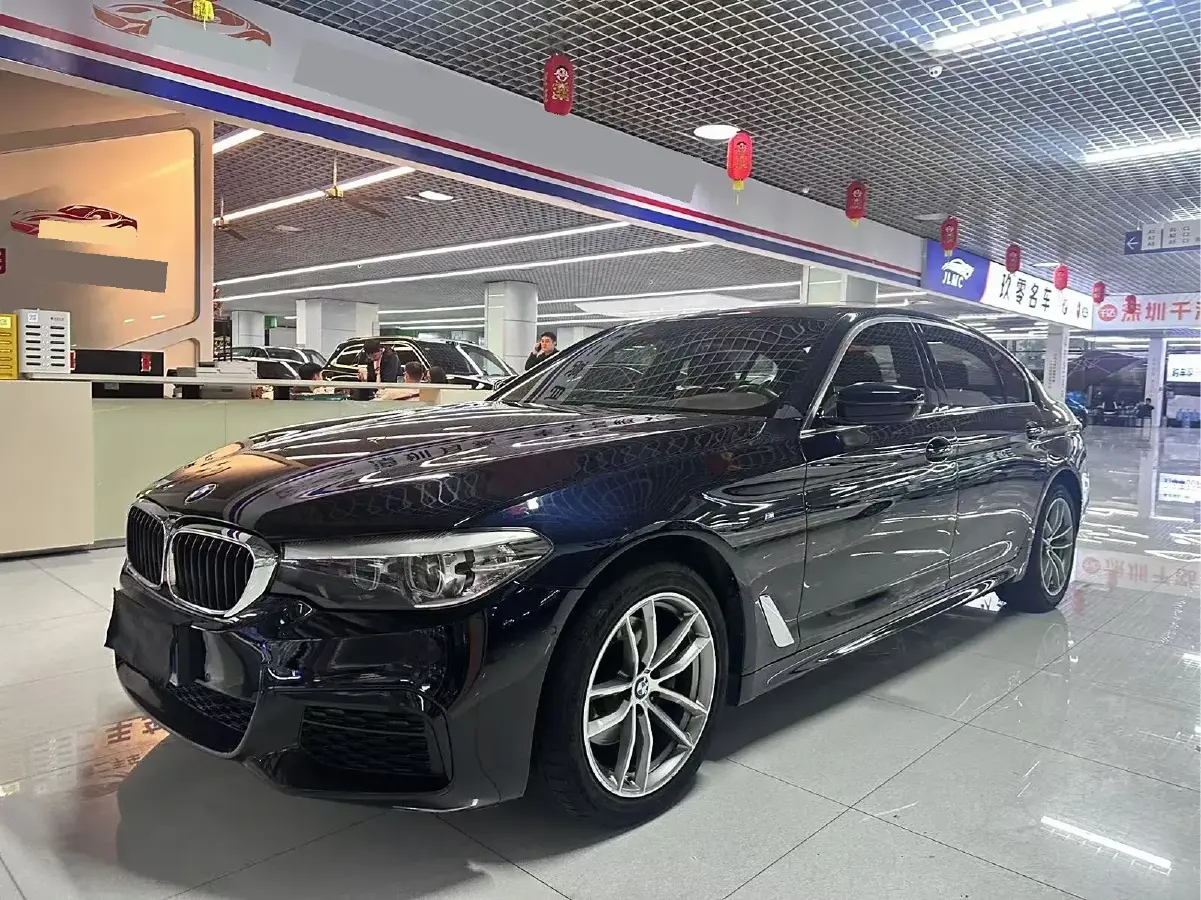2020 BMW 5 Series 2.0T 184HP L4 8AT