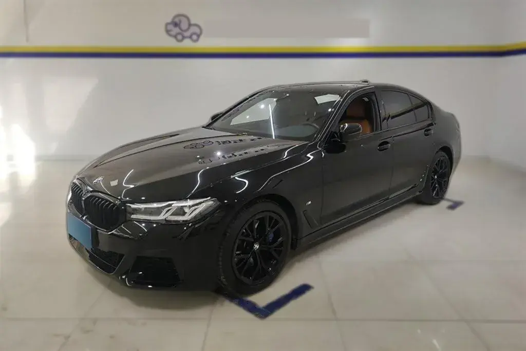 2021 BMW 5 Series 2.0T 252HP L4 8AT