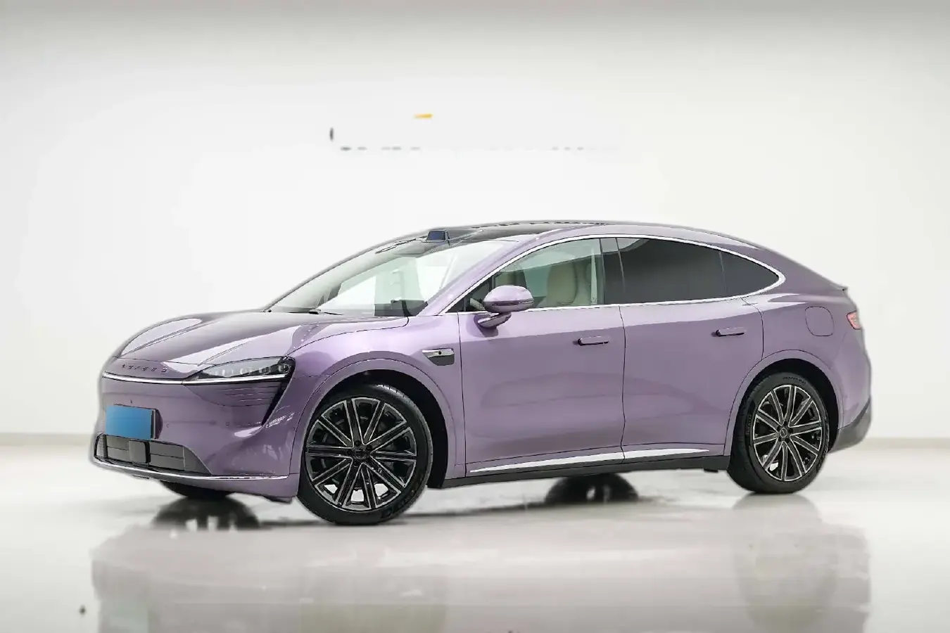 2024 HIMA R7 BEV 100KWH