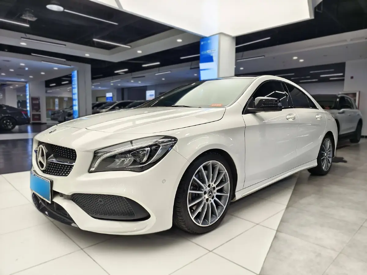 2018 Mercedes-Benz CLA Class 2.0T 184HP L4 7DCT