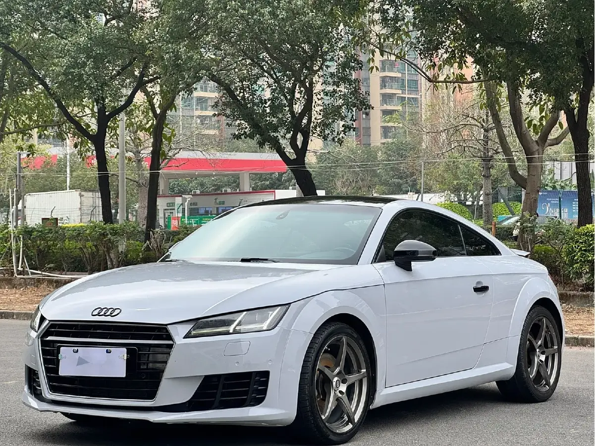 2015 Audi TT 2.0T 230HP L4 6DCT