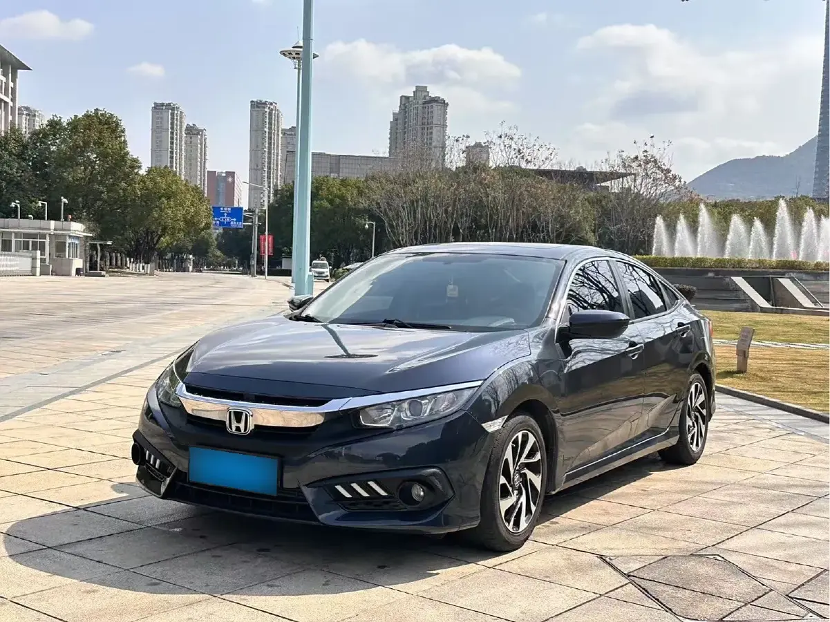 2016 Honda Civic 1.5T 177HP L4 6MT