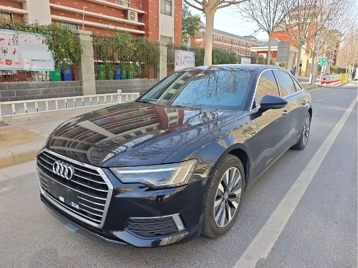 2021 Audi A6L 2.0T 224HP L4 7DCT