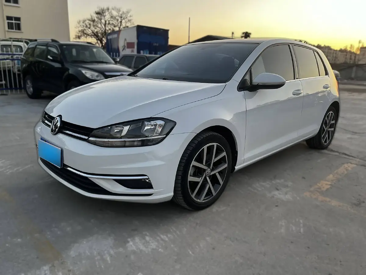 2020 Volkswagen Golf 1.4T 150HP L4 7DCT
