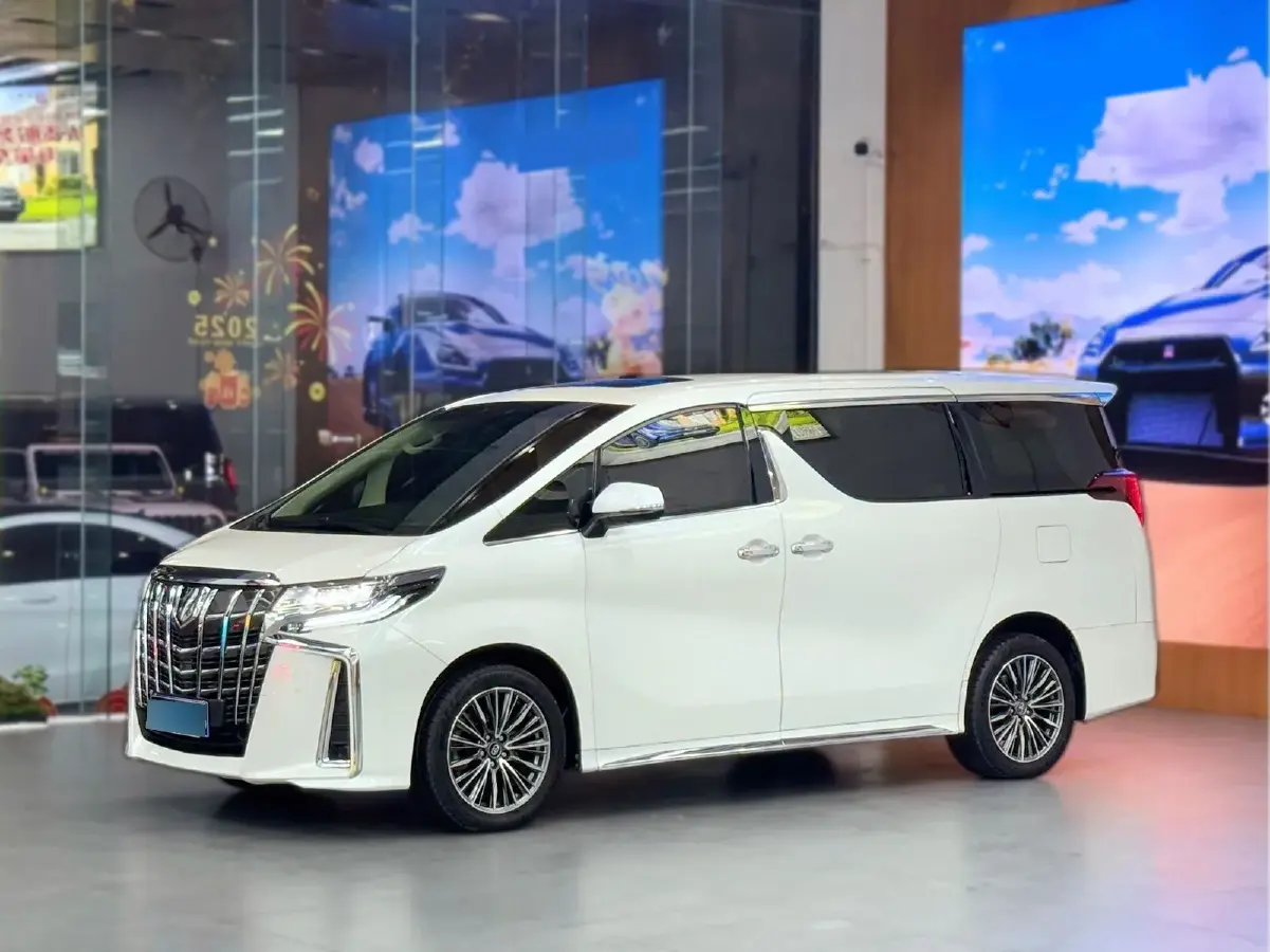 2018 Toyota Alphard 3.5L 275HP V6 6AT