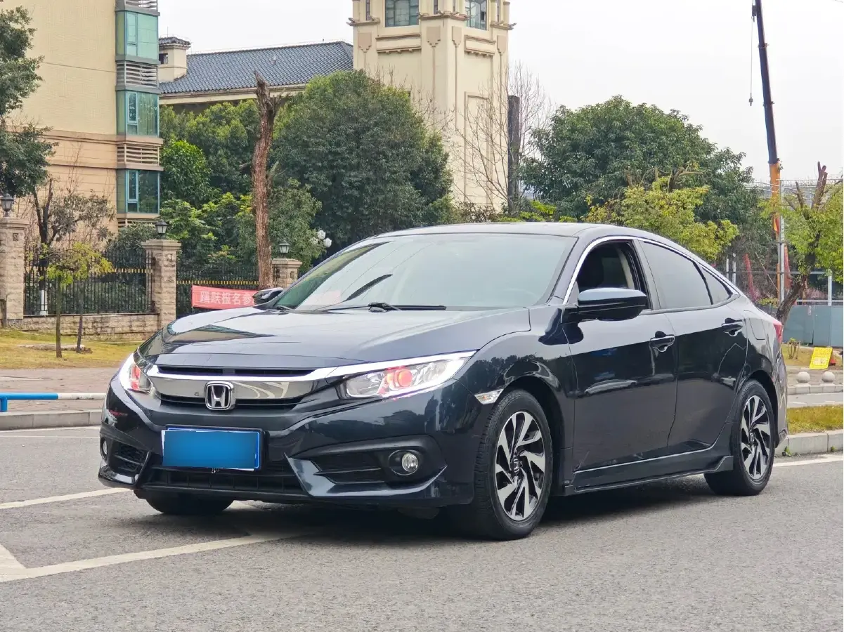 2016 Honda Civic 1.5T 177HP L4 CVT