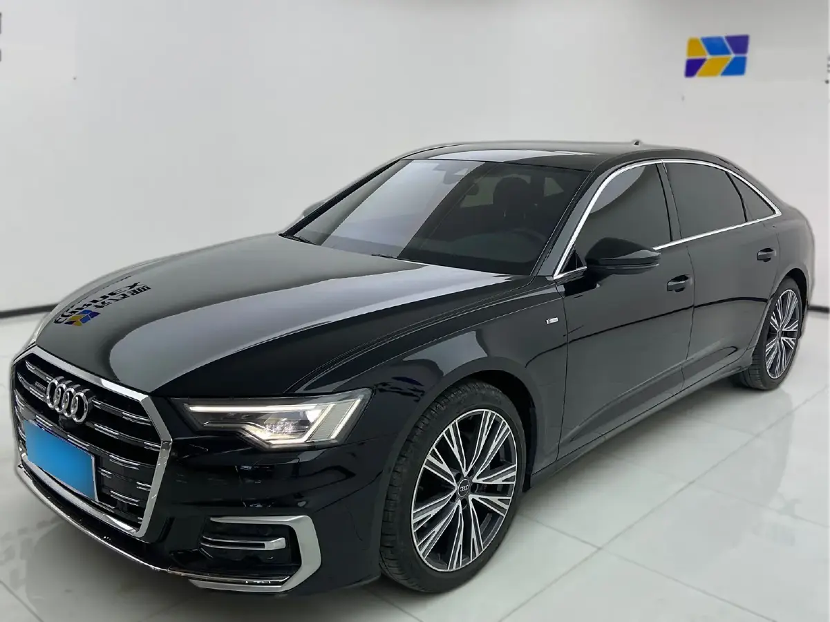 2024 Audi A6L 2.0T 245HP L4 7DCT