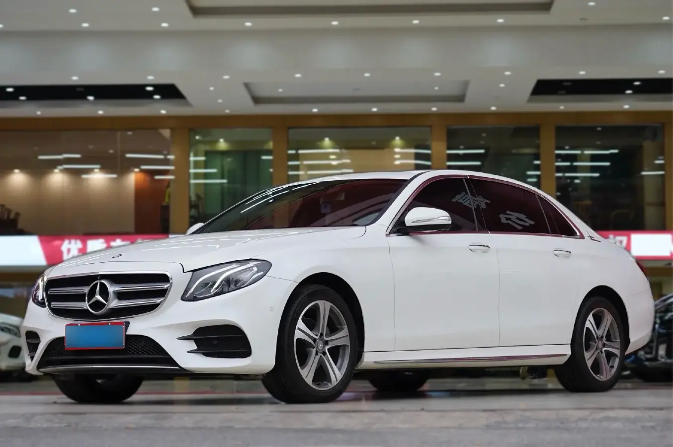 2016 Mercedes-Benz E Class 2.0T 184HP L4 9AT