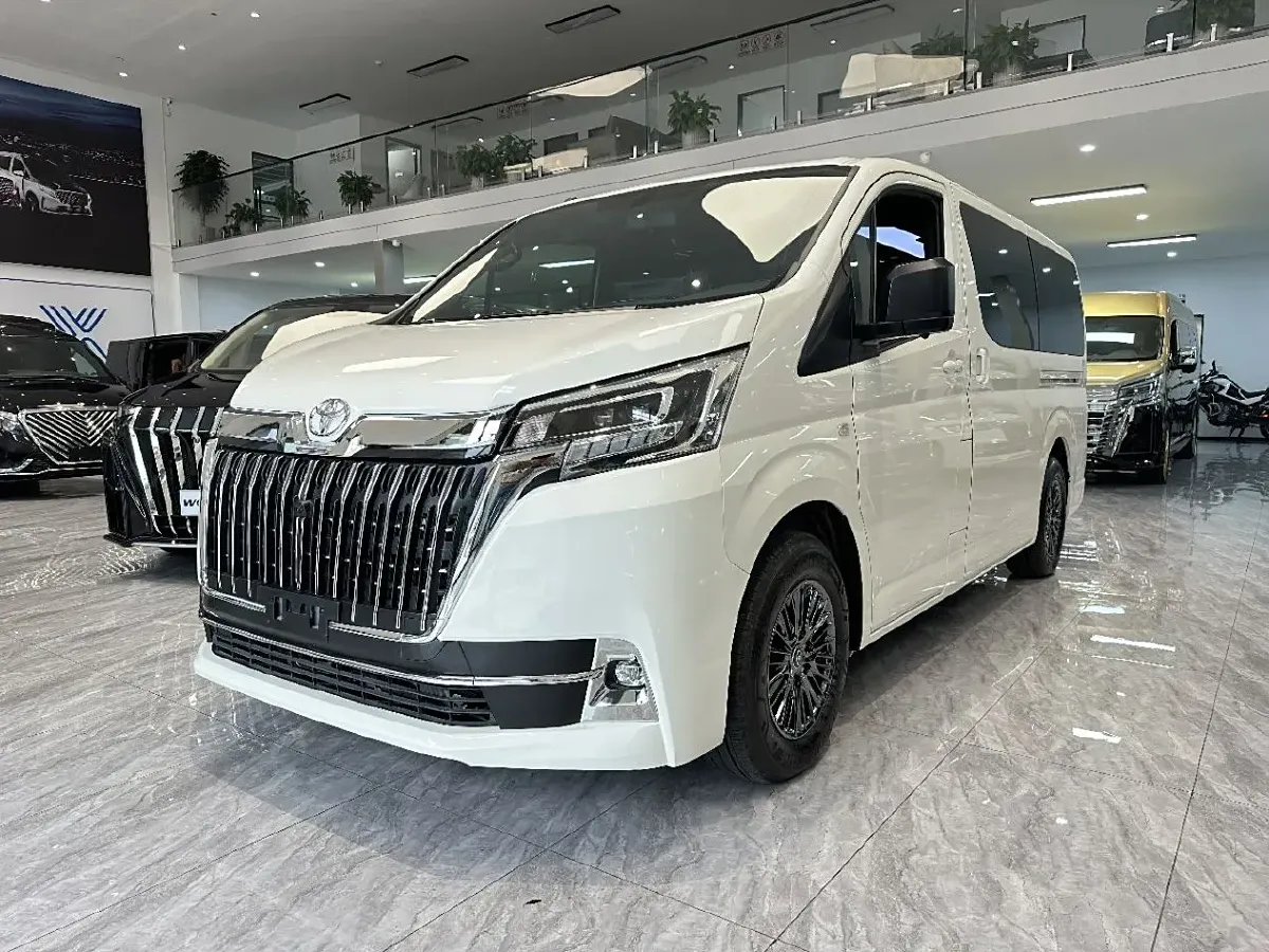 2011 Toyota Hiace 2.7L 154HP L4 4AT,autocango,china used car exporter,china ev exporter,chinese used car exporter,chinese used ev exporter