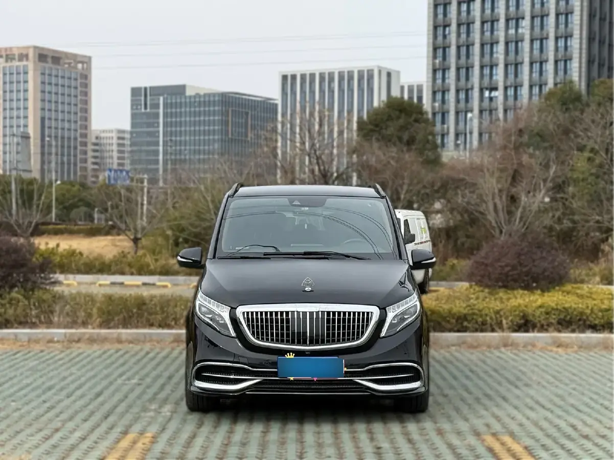 2021 Mercedes-Benz V Class 2.0T 211HP L4 9AT