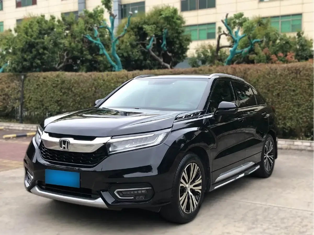 2017 Honda Avancier 2.0T 272HP L4 9AT