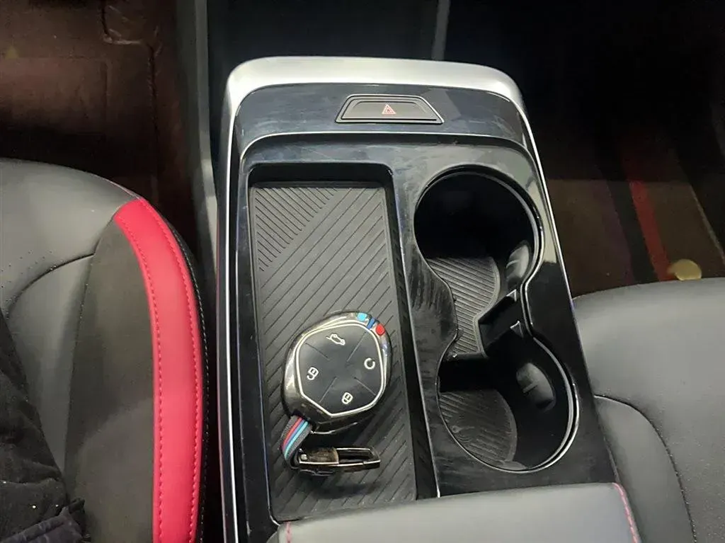 2023 Jetour DASHING 1.6T 197HP L4 7DCT,autocango,china used car exporter,china ev exporter,chinese used car exporter,chinese used ev exporter