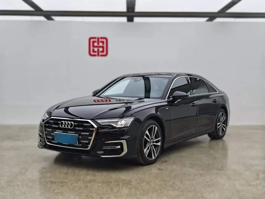 2024 Audi A6L 2.0T 190HP L4 7DCT