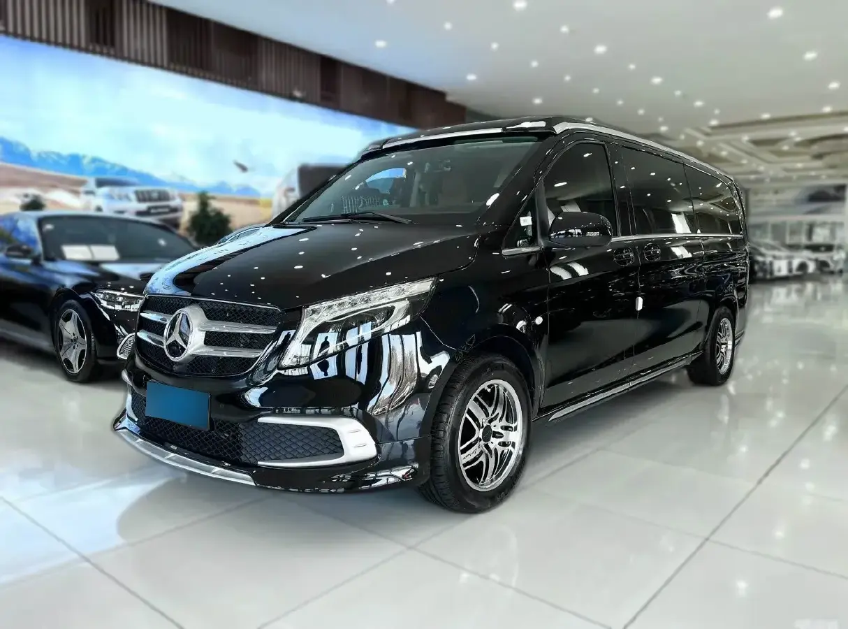 2023 Mercedes-Benz Vito 2.0T 211HP L4 9AT
