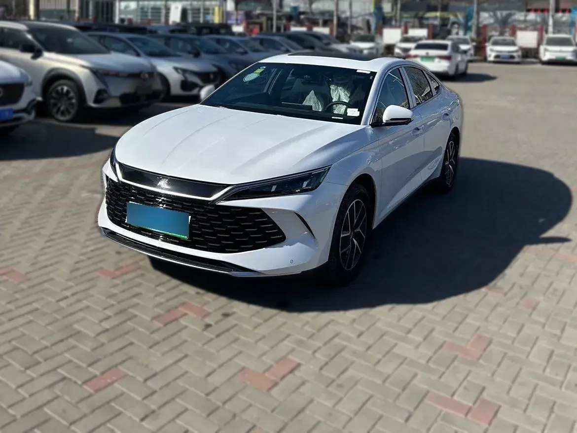 2024 BYD QinL 1.5L 101HP L4 E-CVT PHEV 15.87KWH