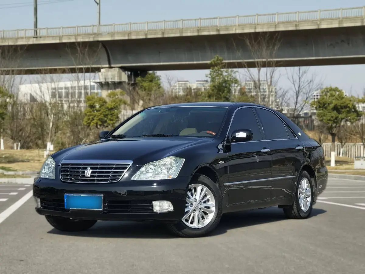 2009 Toyota Crown 2.5L 197HP V6 6AT 2009 Toyota Crown 2.5L 197HP V6 6AT