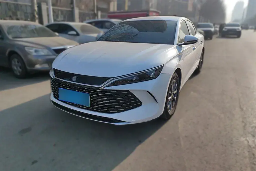 2024 BYD QinL 1.5L 101HP L4 E-CVT PHEV 10.08KWH