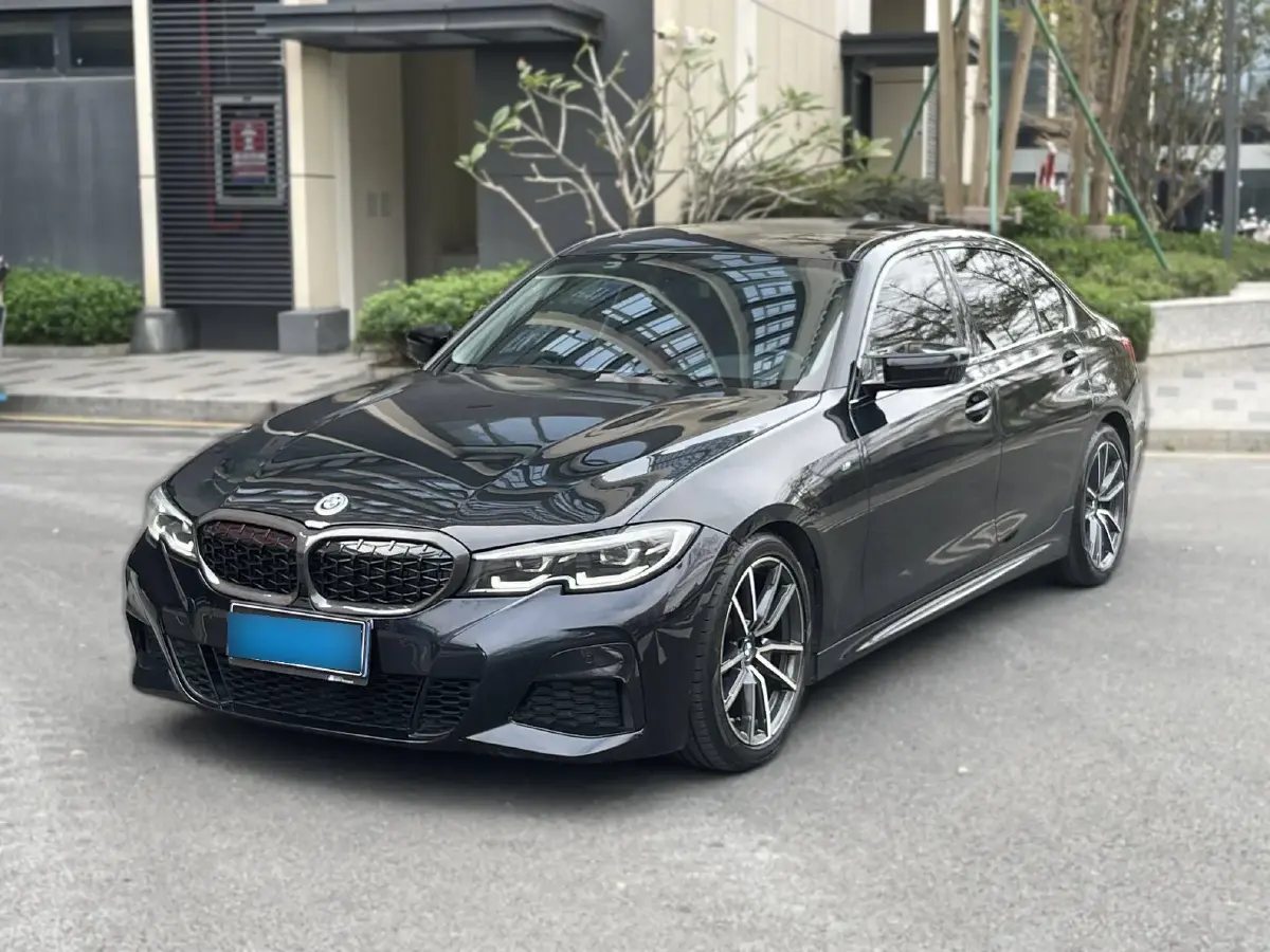 2021 BMW 3 Series 2.0T 156HP L4 8AT