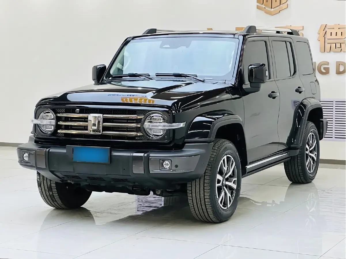 2021 Tank 300 2.0T 227HP L4 8AT