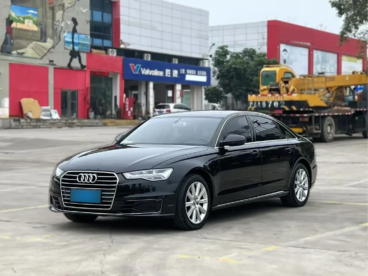 2018 Audi A6L 1.8T 190HP L4 7DCT