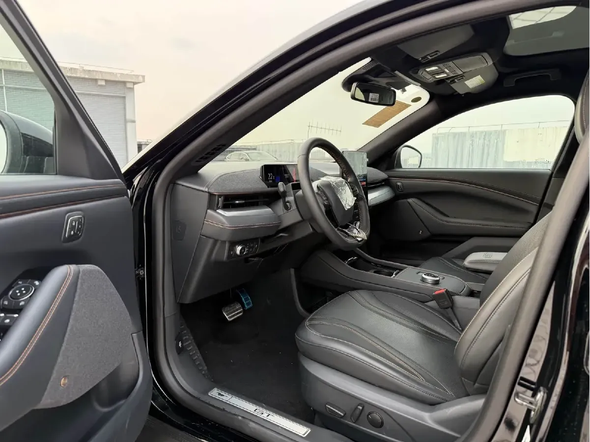 2021 Ford Mustang Mach-E BEV 80.3KWH,autocango,china used car exporter,china ev exporter,chinese used car exporter,chinese used ev exporter