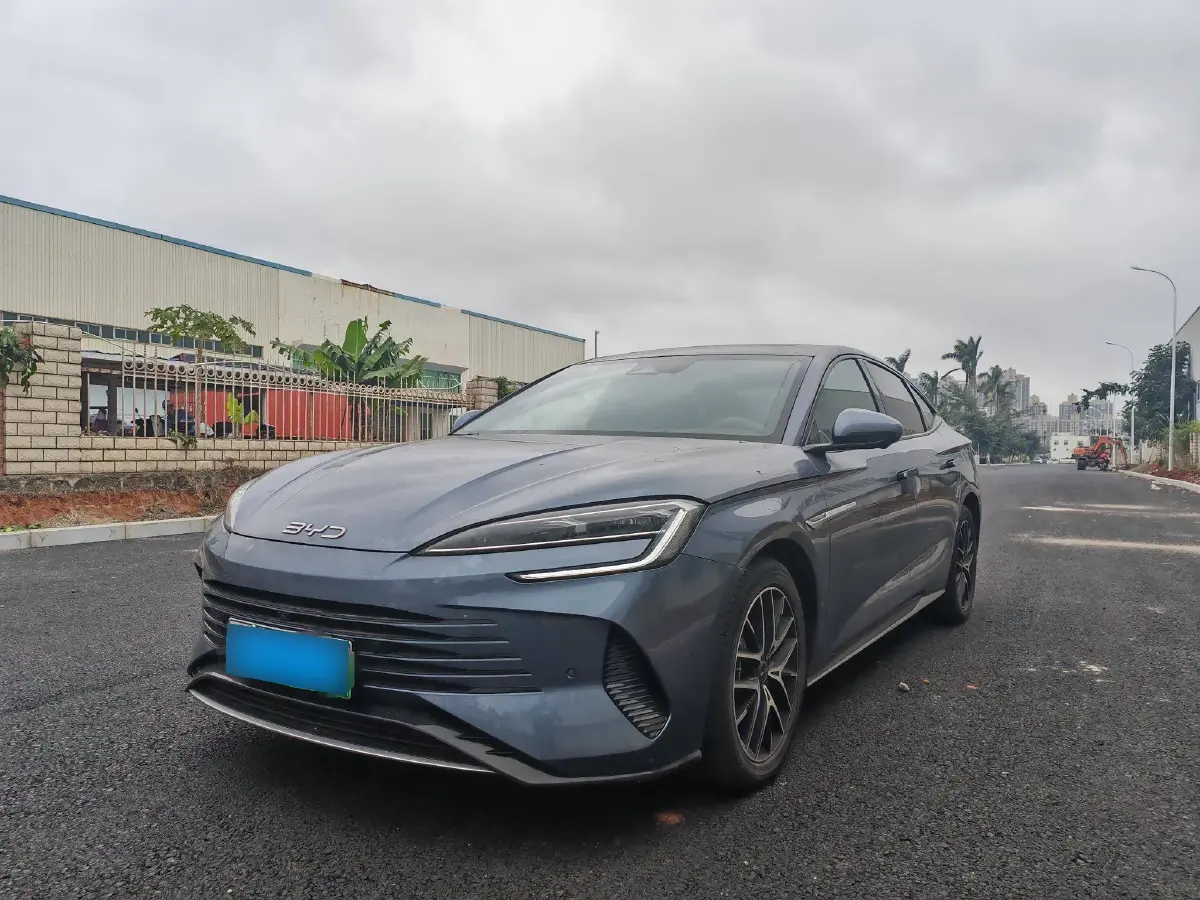 2023 BYD Seal 1.5T 139HP L4 E-CVT PHEV 17.6KWH